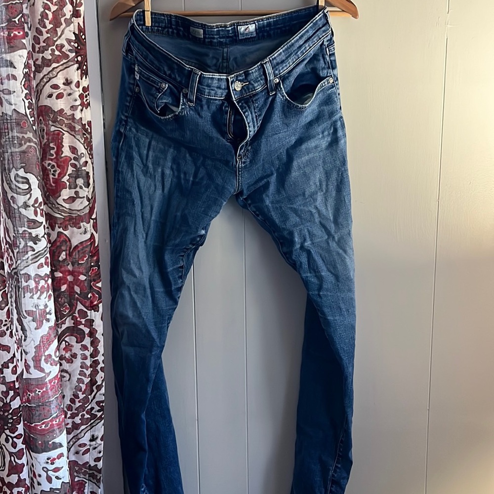 Women’s jeans